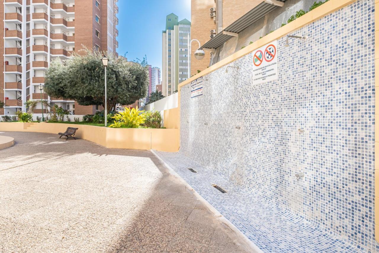 Karola Apartment 12-C Levante Beach Бенидорм Экстерьер фото